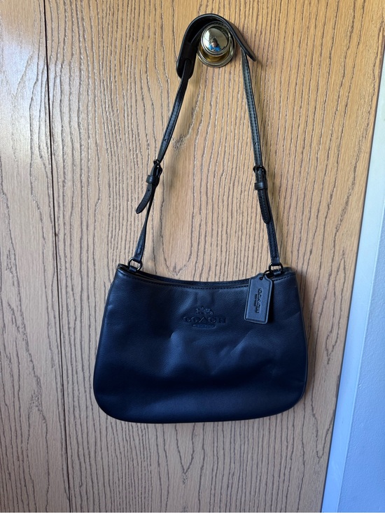 Coach Handbags - Coach Black Pebble Leather Shoulder Bag with Tag